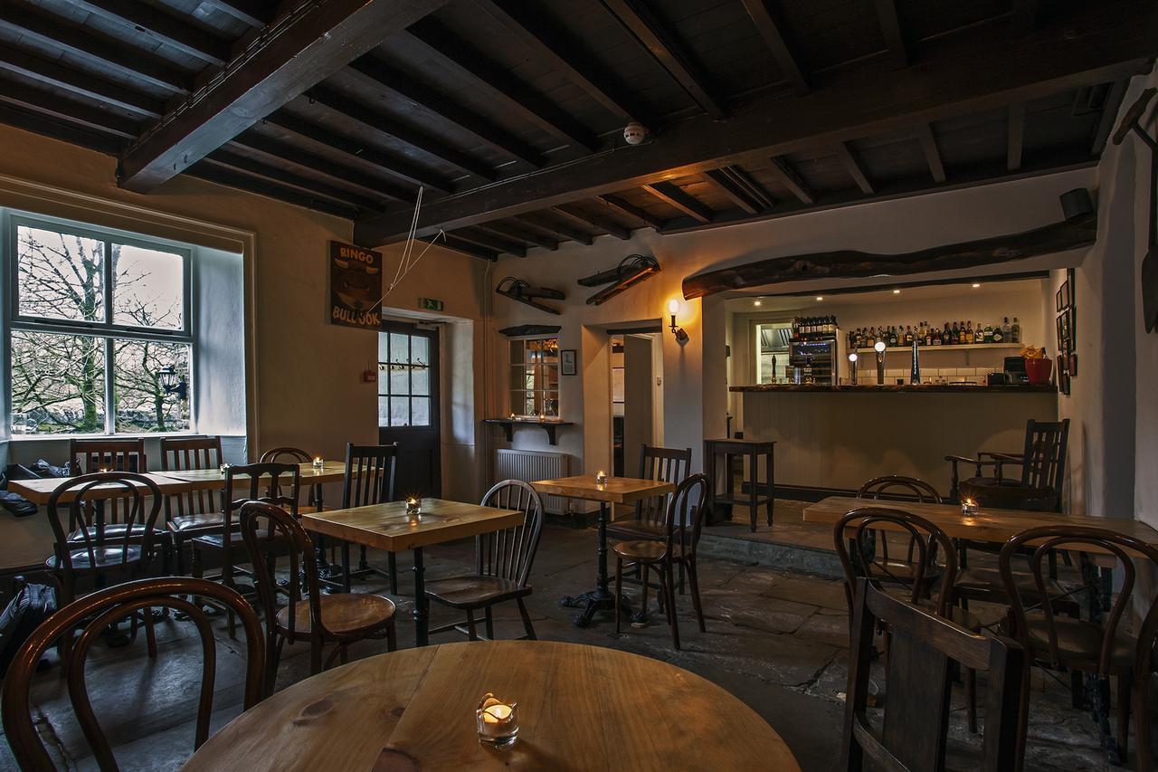 The White Lion Inn Buckden  Exterior foto